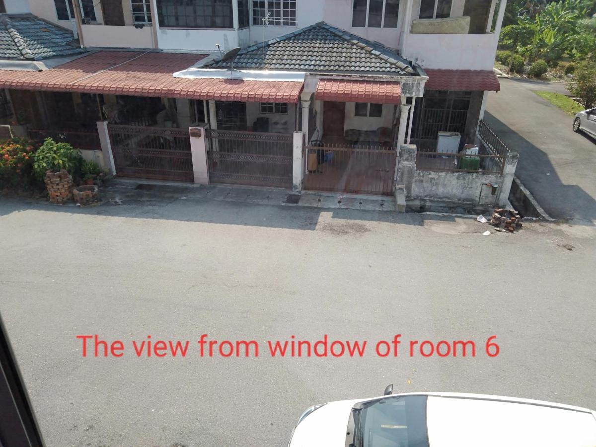Purple Dream Home Teluk Panglima Garang Exterior photo